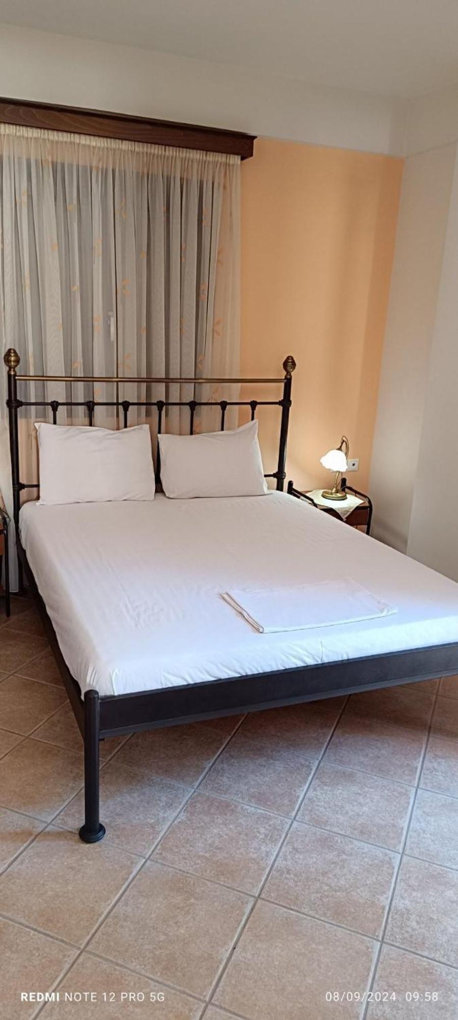 Evinos Village Resort Jéfira Baniá Kültér fotó