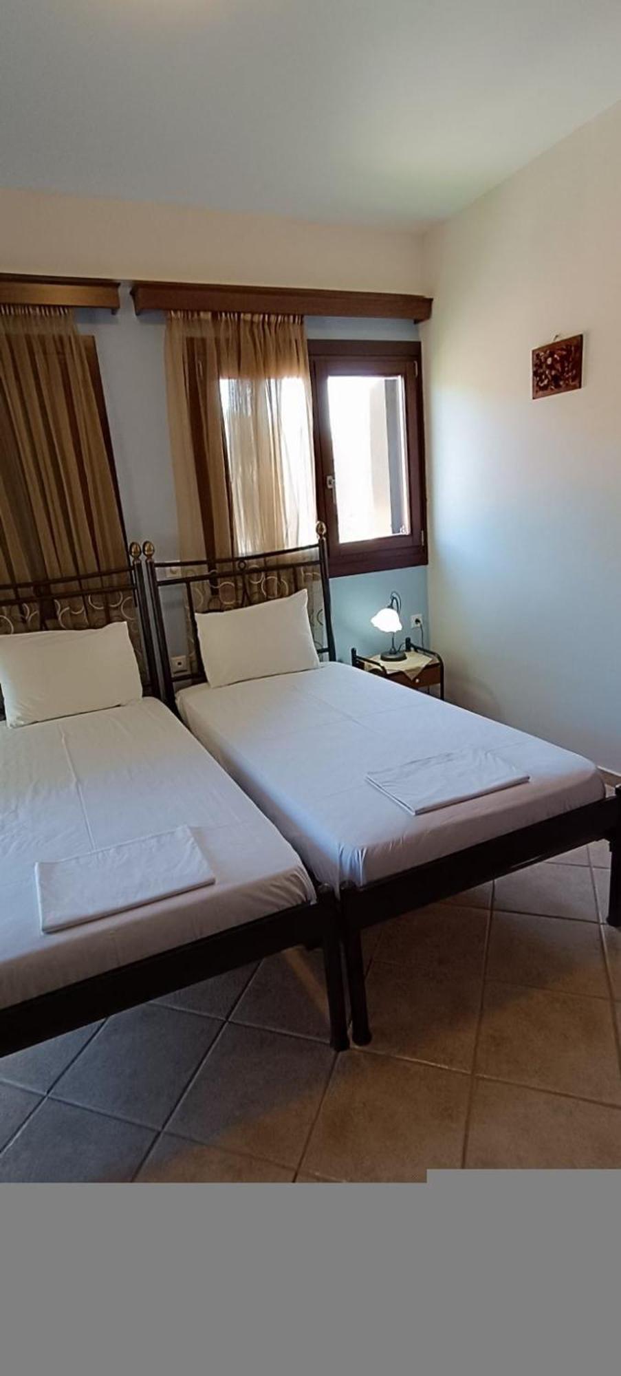 Evinos Village Resort Jéfira Baniá Kültér fotó