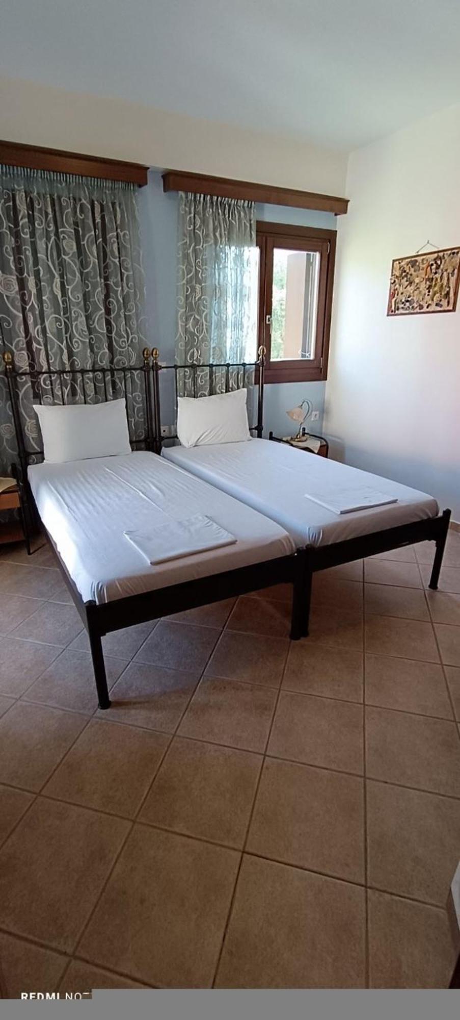 Evinos Village Resort Jéfira Baniá Kültér fotó