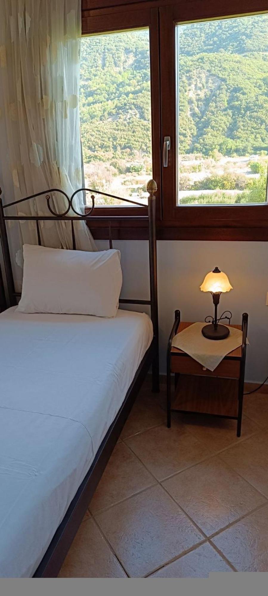Evinos Village Resort Jéfira Baniá Kültér fotó